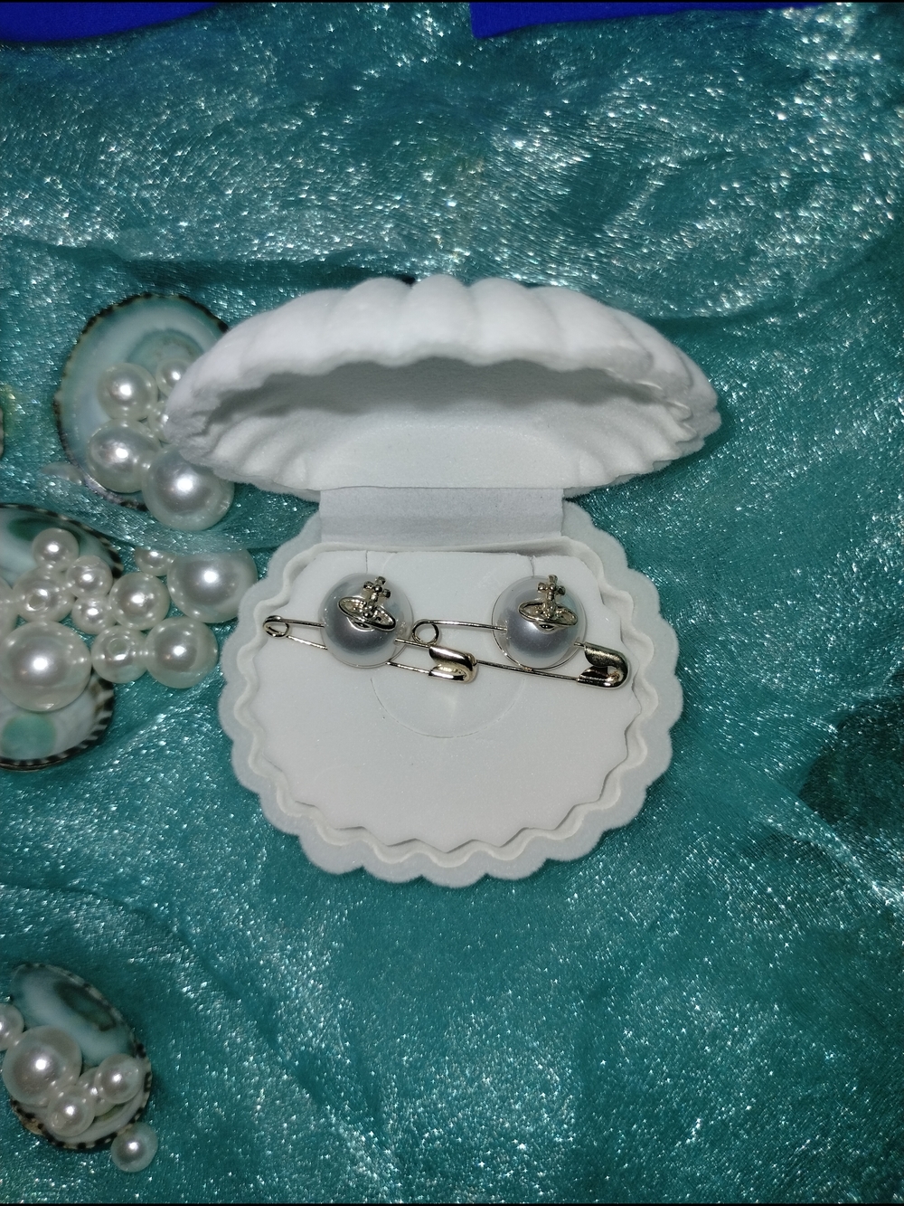 Minimalist Elegant Silver Pearl Safety Pin Earrings - Women Jewelry